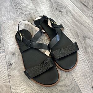 Cole Haan Black Leather Croc Embossed Strappy Flat Sandals Size 7.5B/8B